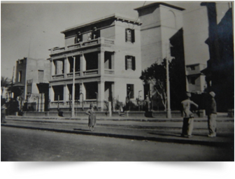 La villa a Heliopolis adibita dalla RAF ad atelier per gli artisti italiani e inglesi